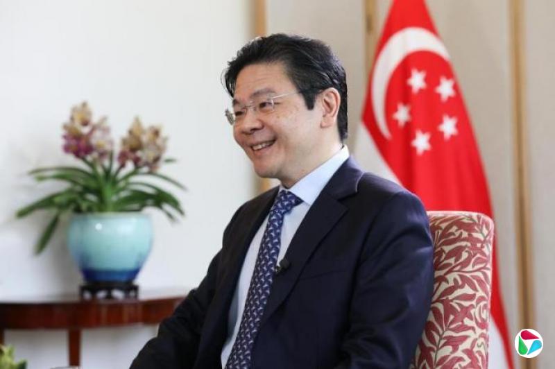 黄总理:寻求树立开放治理风格 倾听各种观点意见