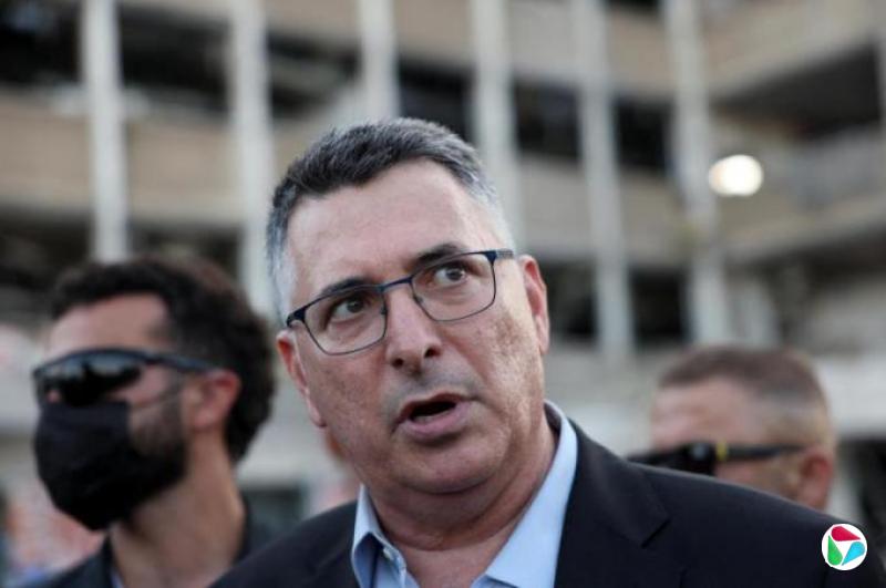 以色列称打击行动使伊朗核武计划推迟至少两年