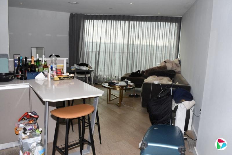 伦敦警方公布的邹镇豪涉案寓所照片。他的一贯手法是诱骗受害者至其住所后实施迷奸。