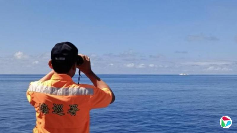 台海巡署驱离驶入东沙限制水域大陆海警船