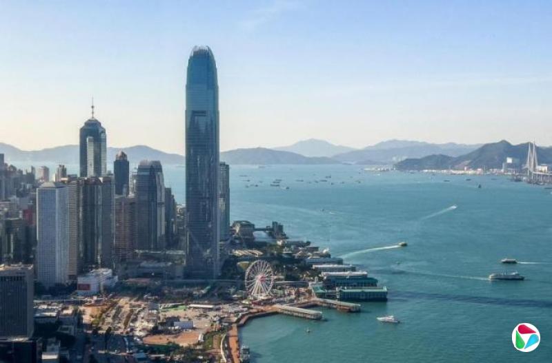 戴庆成:港府拟设“高层官员责任制”引发热议