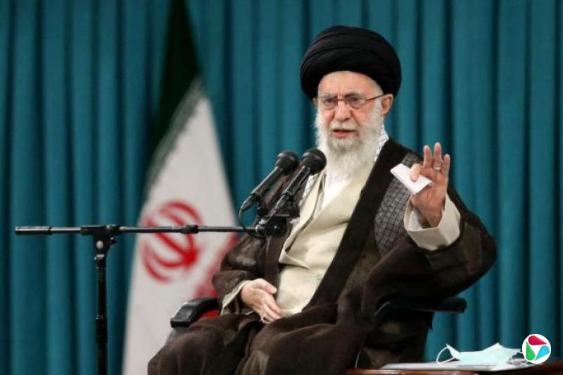 社论:伊朗神权政府进退维谷