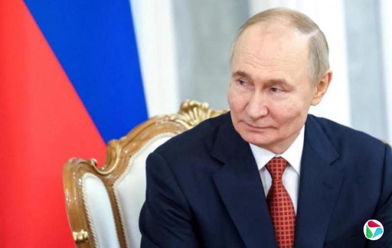 普京:俄罗斯计划从明年开始削减国防开支