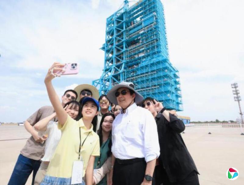 沈泽玮:两岸和平民主统一?