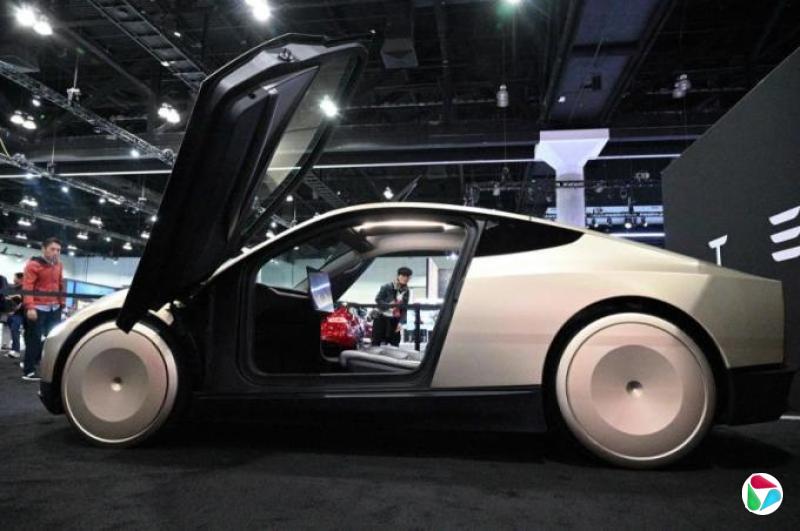 鲍里斯·鲁夫:为什么仅靠节俭的AI无法解决AI能源问题