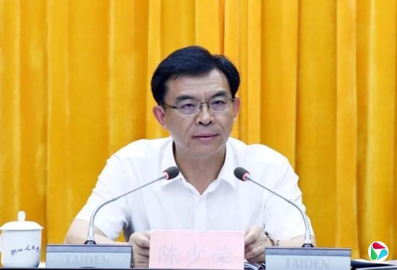 ίǡггίǣ˽²ޣȨɫףĮȺ桢Υ̯ɷ