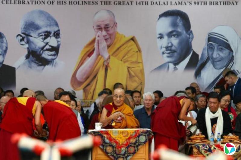 达赖喇嘛90岁美印打“西藏牌” 藏区高官吁僧尼“听党话”