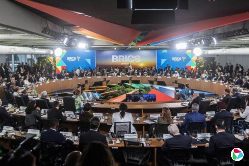 特朗普:与金砖国家“反美政策”一致将被额外征10%关税