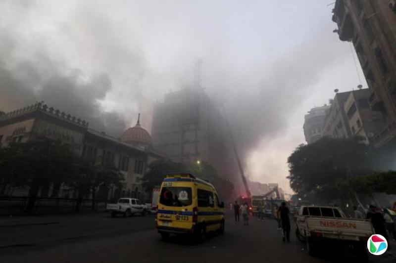 埃及开罗电信大楼发生火灾 酿四死22伤