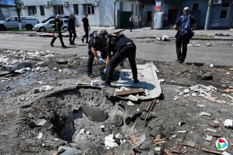 美国改变主意 又宣布军援乌克兰