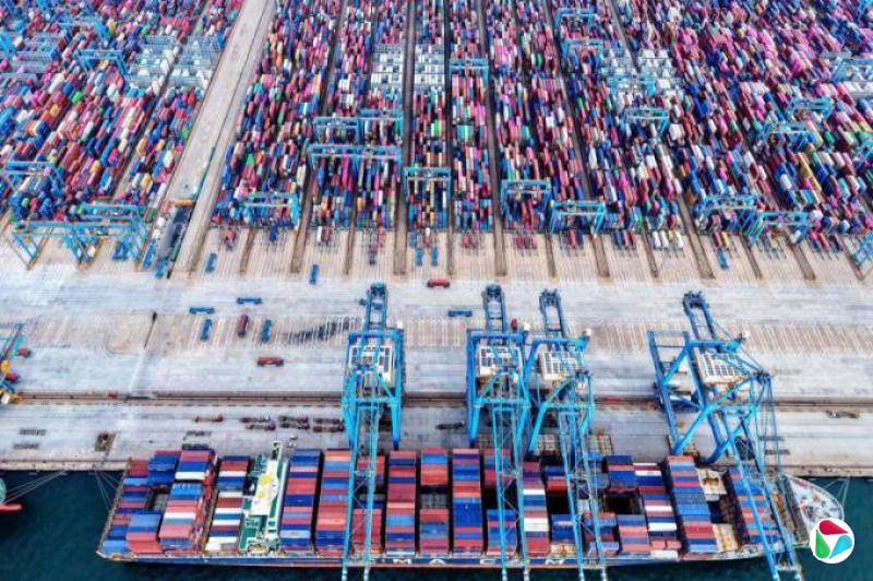 中国今年经济总量可达140万亿元人民币