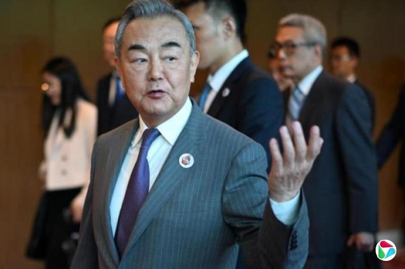 王毅批南中国海仲裁案构成越权审理