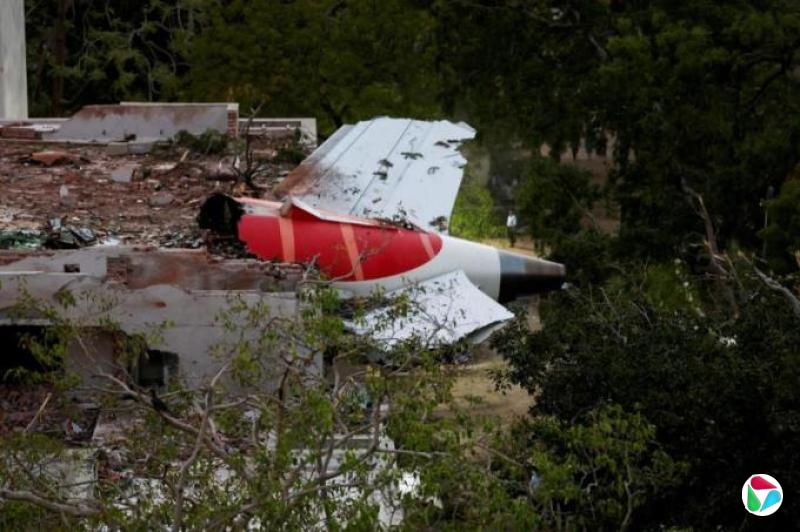 印航空难初步调查报告:两台发动机燃油供应被关闭