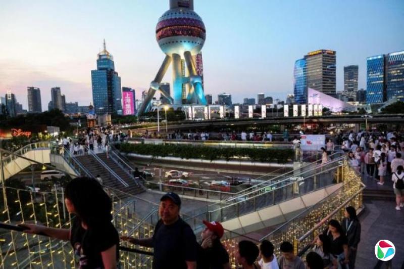 中国上半年经济逆势增5.3% 但下半年恐面对更大压力