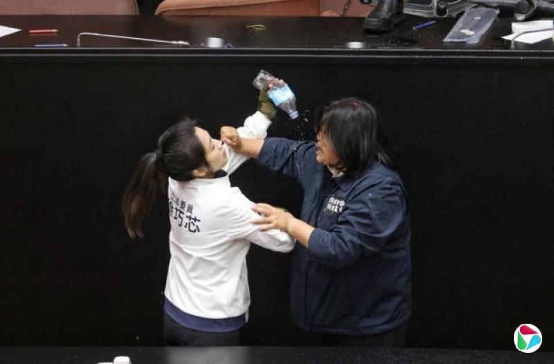 20241220գռԺϯ̨ͼֹͨѡշ߷ƻ޷ͼΪίоίˮ