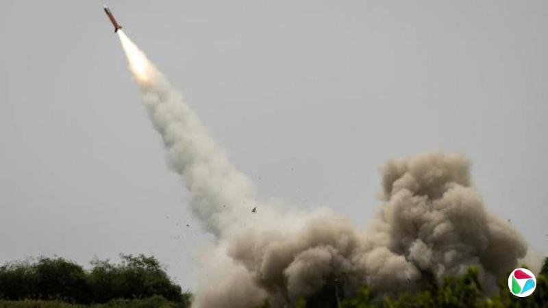 美国和菲律宾军队演习期间发射爱国者防空导弹系统