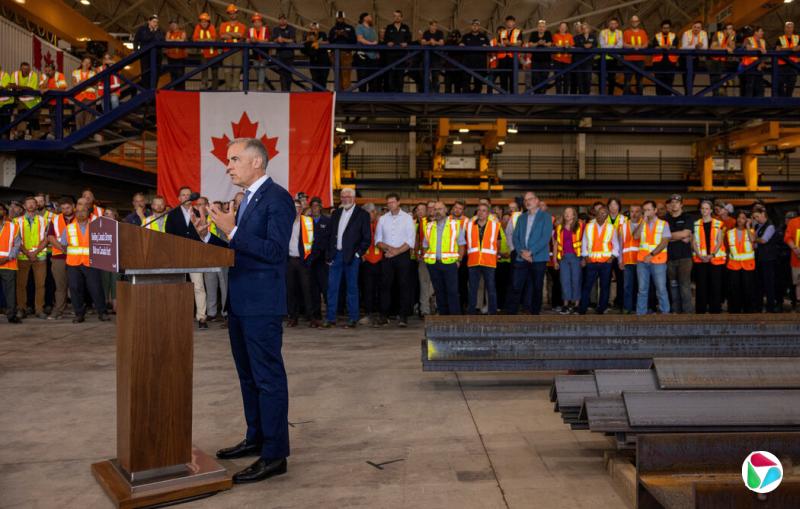 加拿大总理马克·卡尼周三在安大略省汉密尔顿的一家钢铁厂宣布了旨在减少从中国进口钢铁的措施。