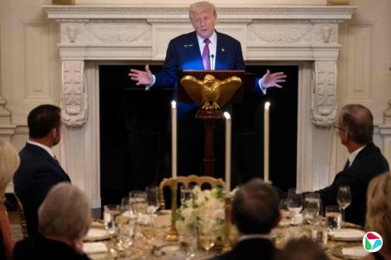 与欧盟谈判态度愈发强硬 特朗普要征收至少15%至20%关税