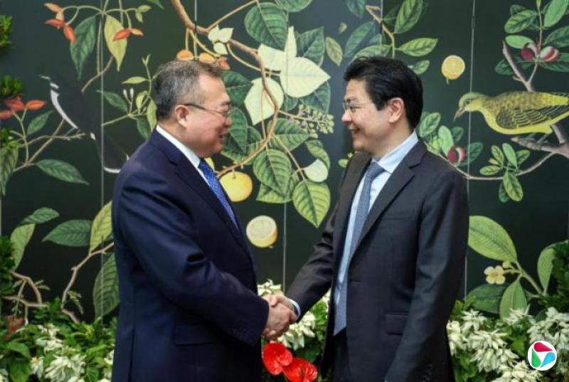 刘建超率中共代表团访我国 黄总理强调新中民间互动重要性