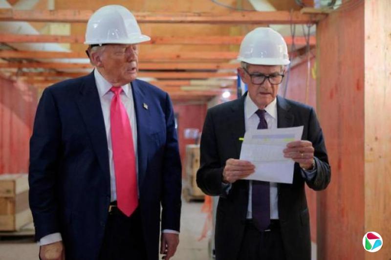 特朗普视察美联储总部翻修工程 与鲍尔争执工程费