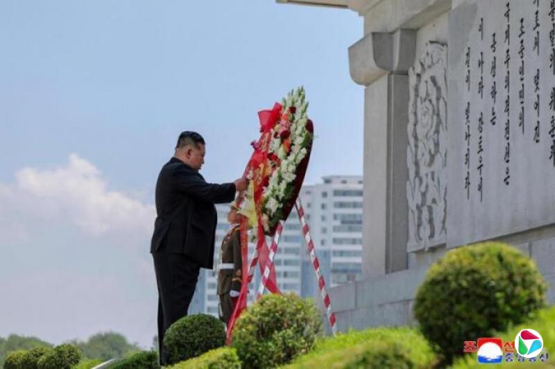 金正恩:永志不忘中国志愿军烈士的战斗功勋