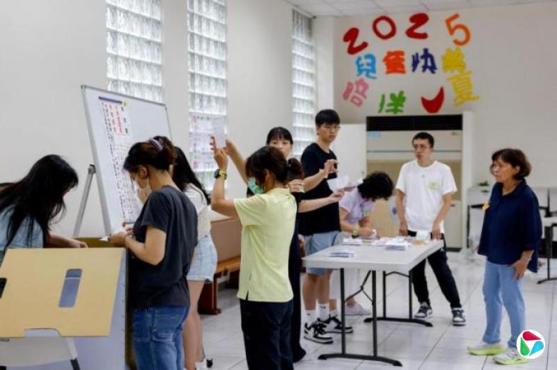 李泰德:台湾大罢免意外巩固蓝白合