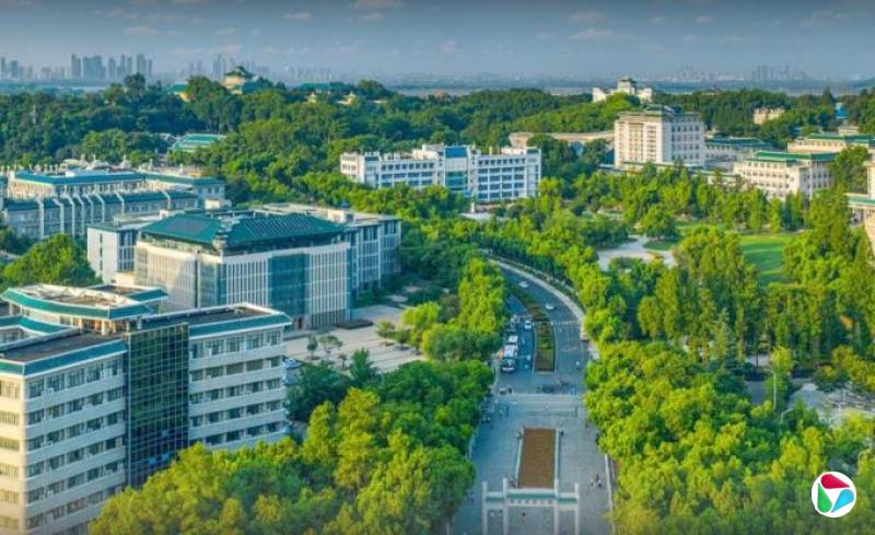 人ѧɧŰܸ桱 Уȫ鸴