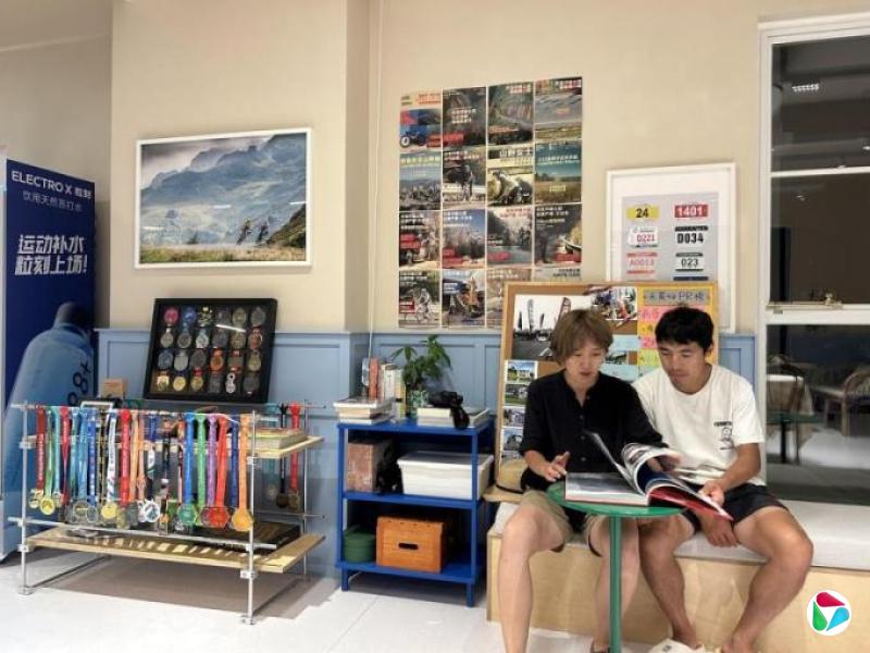 特稿:从格子间到青山下 中国年轻人下乡找另一种可能