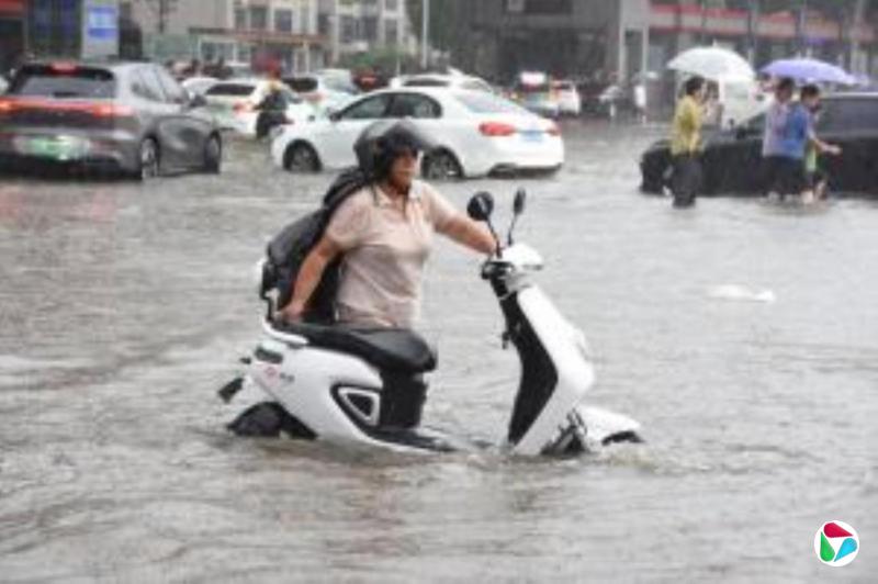 郑州“一把手”:确保城市不异常内涝 守牢不伤亡少伤亡底线