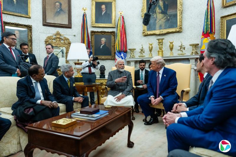 特朗普总统与印度总理莫迪于2月在白宫会晤。特朗普最高达50%的关税威胁震惊了印度。