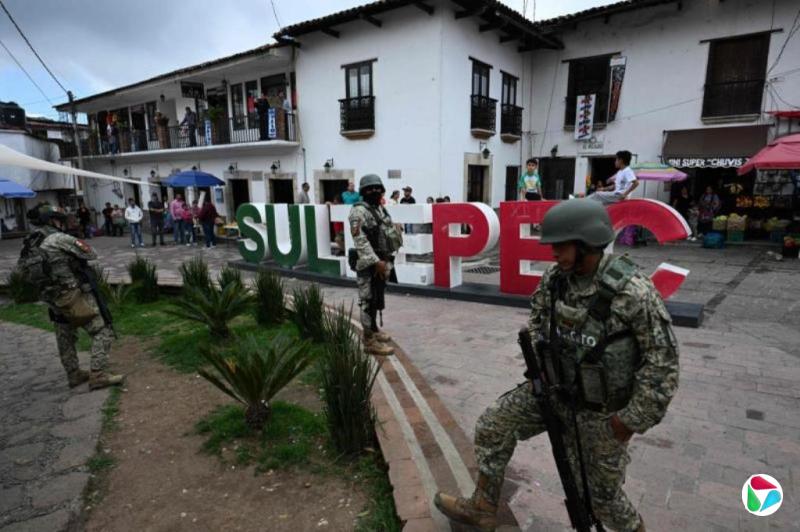 美拟派军对付拉美毒枭 墨西哥拒美军入境行动