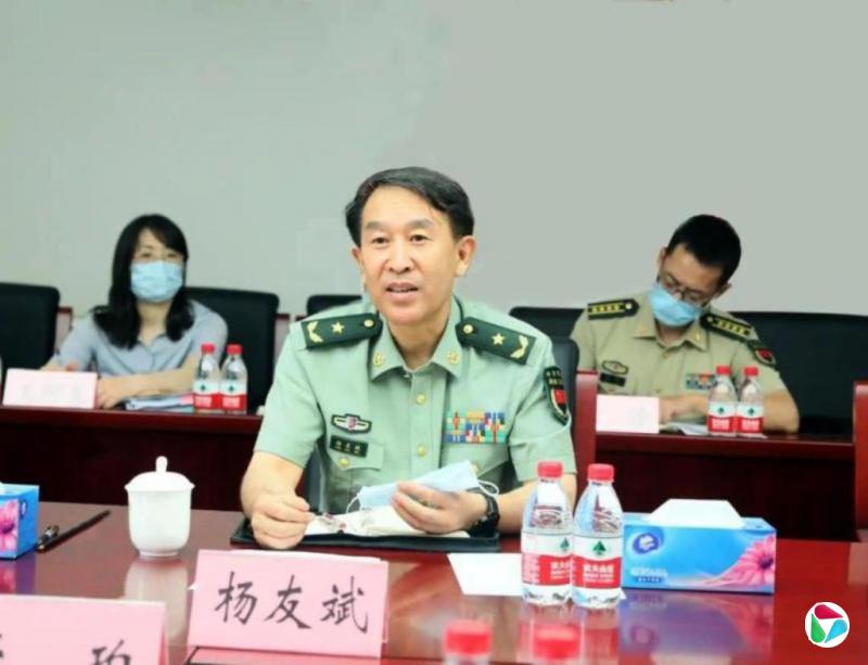 苗华案阴霾笼罩 “戎装副部长”杨友斌被免动向不明