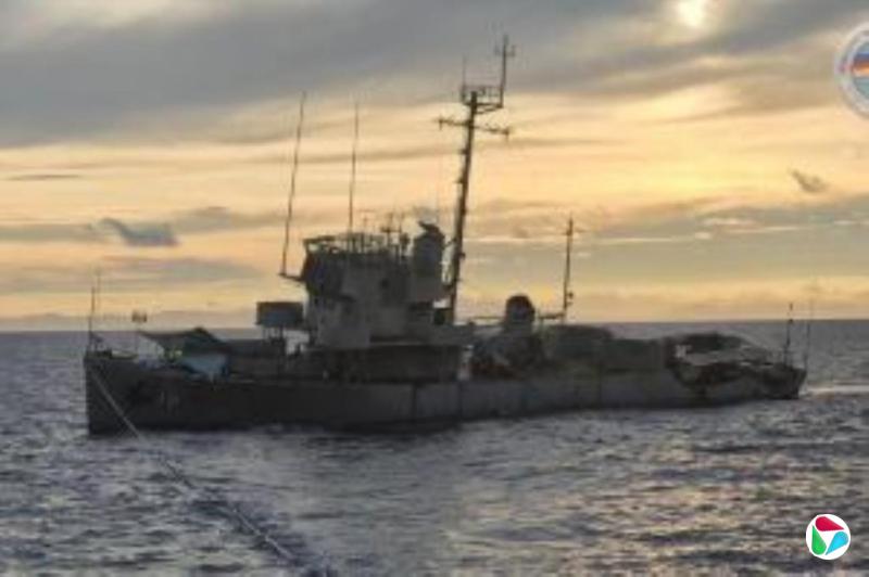 美军舰在日本冲绳附近海域起火 两名水兵受轻伤