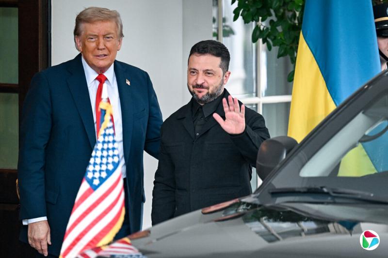 乌克兰总统泽连斯基周一抵达白宫,与特朗普总统举行会谈。