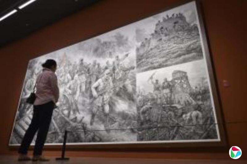 赵乐际:坚决捍卫二战胜利成果 弘扬正确二战史观