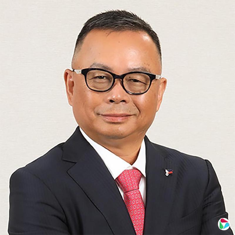 菲华裔矿业大亨涉伪造国籍被捕 参议员指间谍活动如出一辙