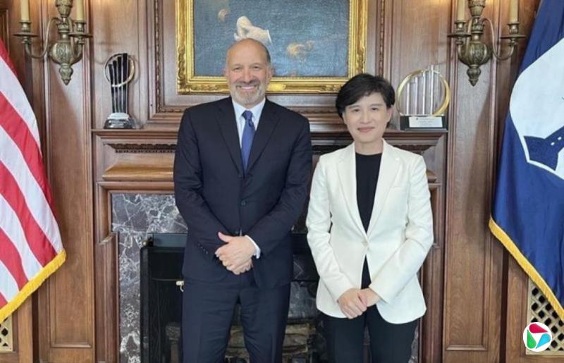 公开代表会面照 台行政院辟谣台美通过视讯进行关税谈判