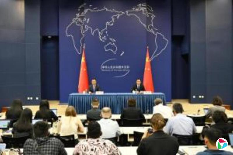 习近平会见莫迪