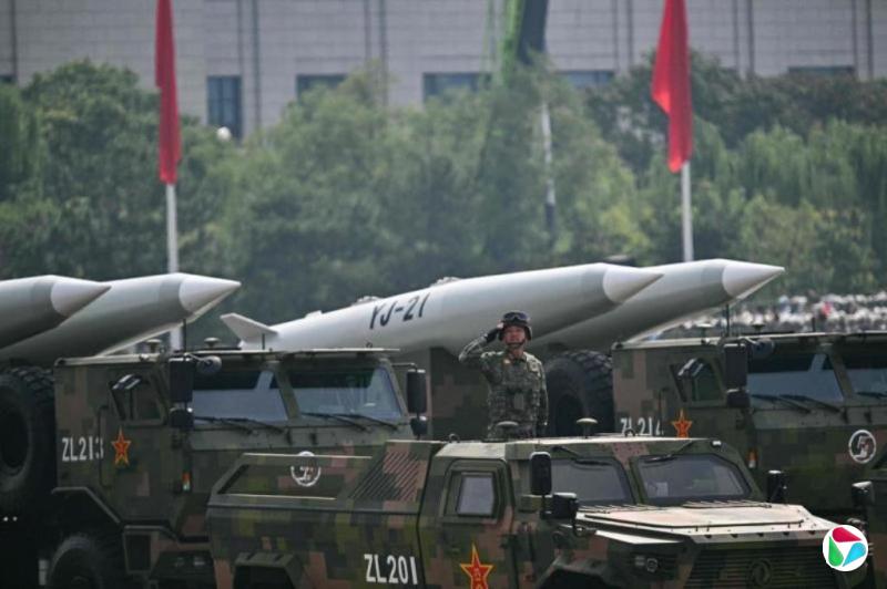 【图集】大批先进武器装备亮相九三阅兵