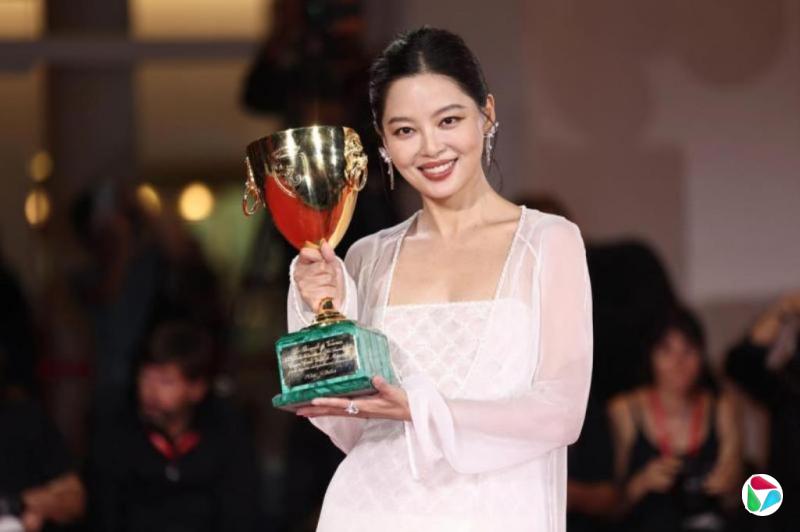 辛芷蕾获威尼斯电影节最佳女演员奖