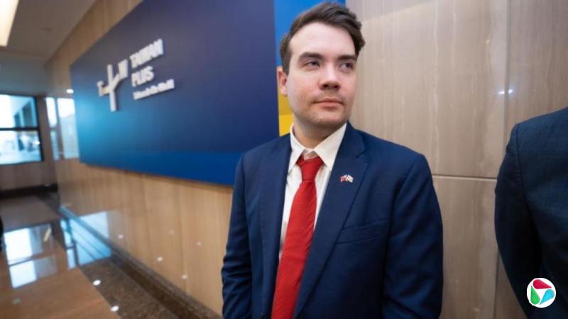 质疑大罢免 英籍媒体人选择抛下一切离开台湾