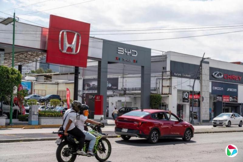 墨西哥拟对中国汽车、钢铁、纺织品征最高50%关税