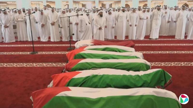 卡塔尔为以色列袭击遇难者举行葬礼 哈马斯高官现身