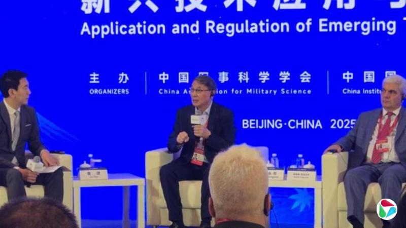 郑永年否认国强必霸 称中国军力提升促理性处理南中国海争端