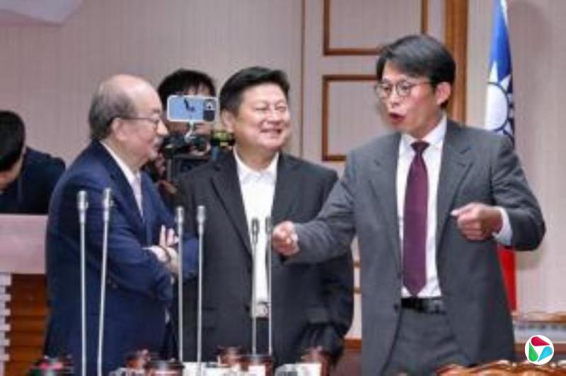 柯建铭续任民进党立院党团总召