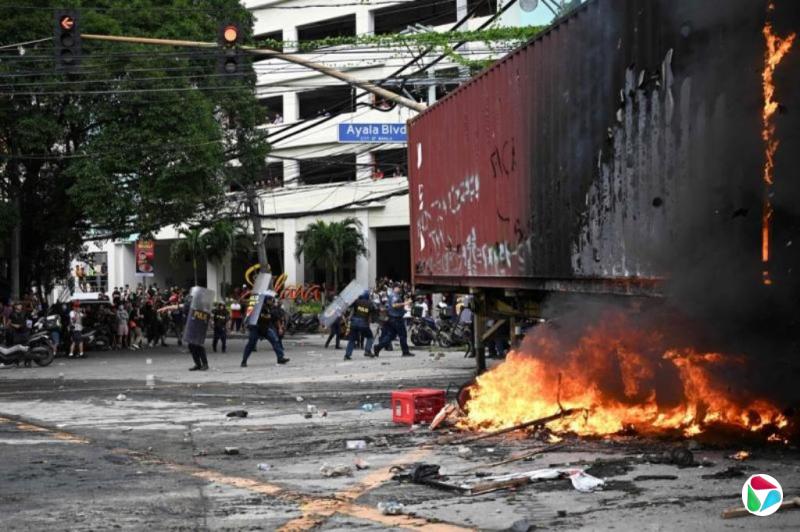 防洪项目贪腐丑闻激起民愤 菲律宾逾20城市爆发大规模抗议