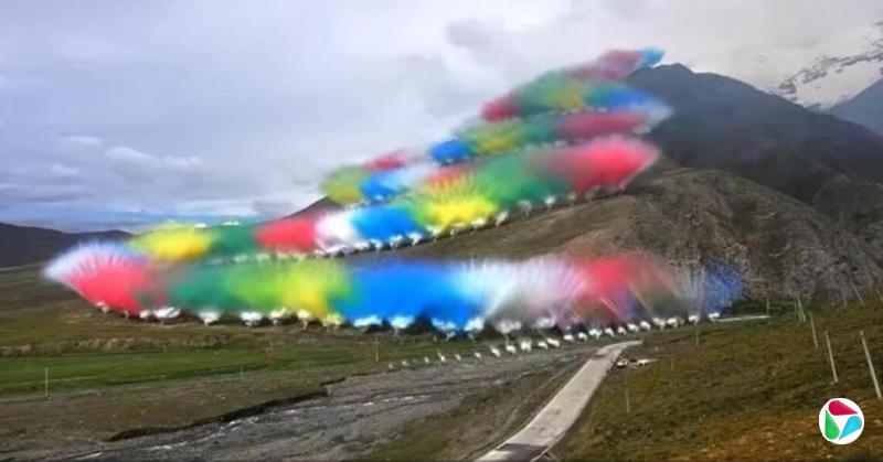 “始祖鸟”烟花事件争议延烧