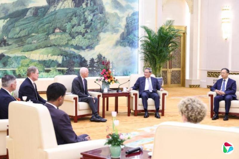 美国会众议员代表团时隔六年访华