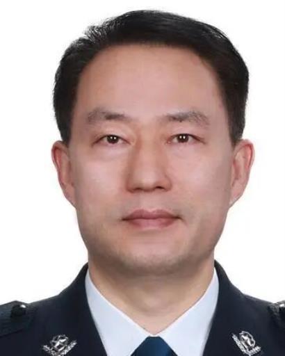 徐国华,赴任广西