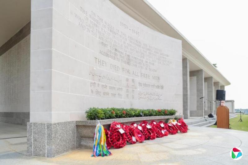 林任君:不能成为“孤岛”,但可向往“天堂”